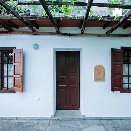 Pelion Secluded House *