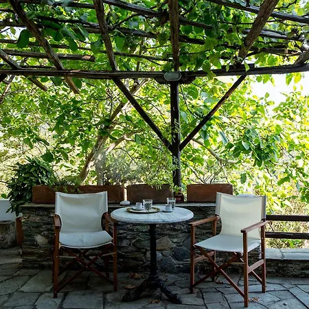 Secluded In The Mountains * Μακρινίτσα