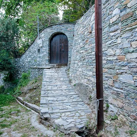 Pelion Secluded House Hébergement de vacances Makrinítsa