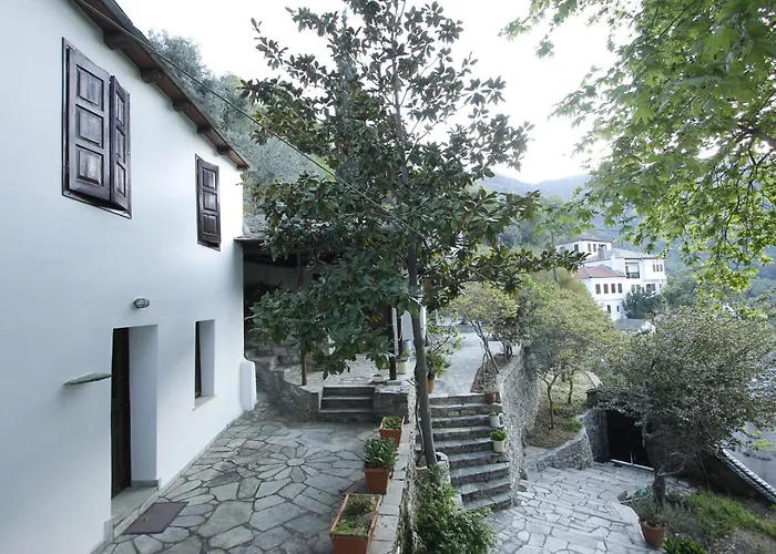 Secluded In The Mountains Μακρινίτσα