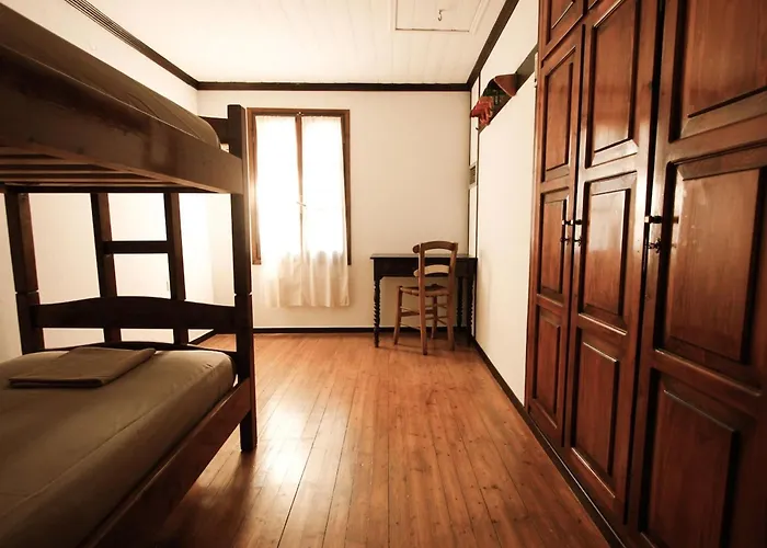 Secluded In The Mountains * Μακρινίτσα